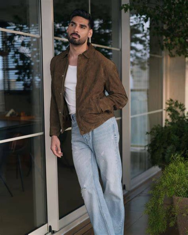 ahan shetty instagram