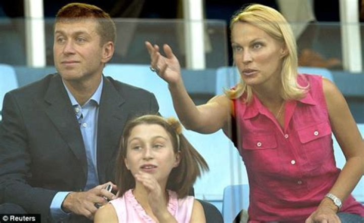 Anna Abramovich children: Does Anna Abramovich have a child? 1 Anna Abramovich