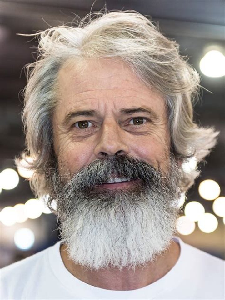 C Thomas Howell