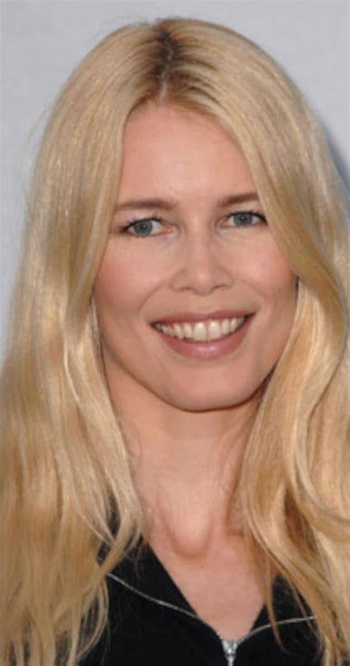 Claudia Schiffer Biography