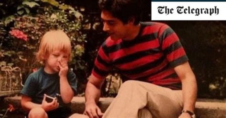 Daniel Auster: What is Paul Auster's son? 1 Daniel Auster