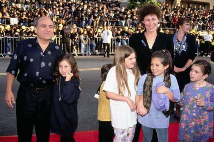 danny devito kids 101023 8 7cbed3350029485a93213b10b2433f90