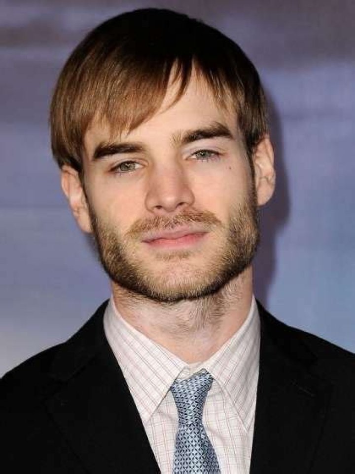 David Gallagher Age, Weight, Height, Measurements