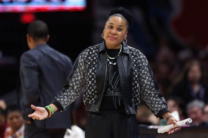 Dawn Staley siblings: Meet Lawrence Staley, Anthony Staley, Eric Staley and Tracey Staley 1 Dawn Staley