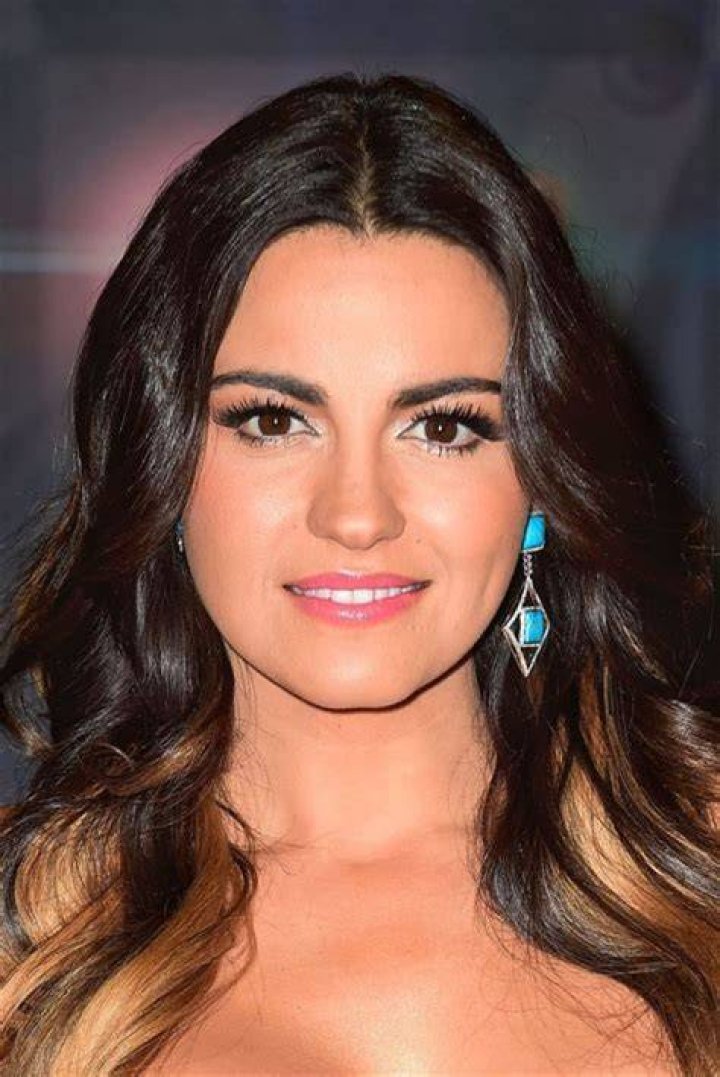Maite Perroni Biography