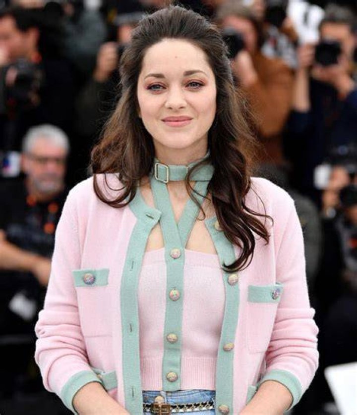 Marion Cotillard Bra Size, Age, Weight, Height, Measurements