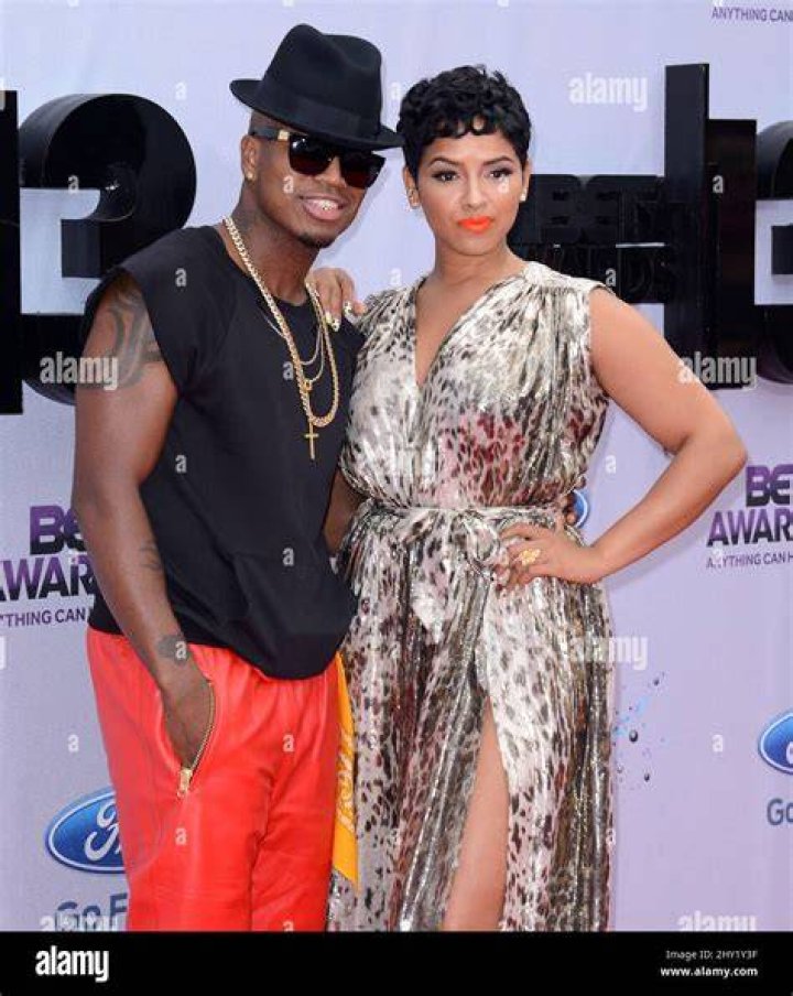 Monyetta Shaw with Ne Yo and her kids Monyetta Shaw with Ne Yo and her kids