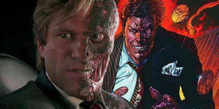 Two-Face in Batman: Azteca