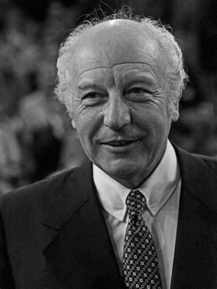 Walter Scheel